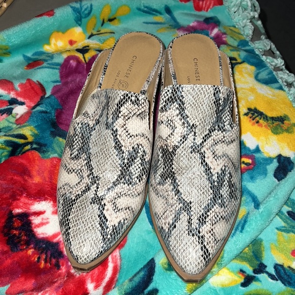 Chinese Laundry Women's Marnie Mule, Size 8.5 - Picture 5 of 10